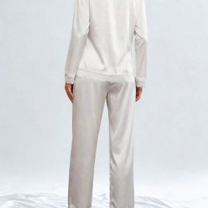 Alternative view of Pyjama en satin avec dentelle